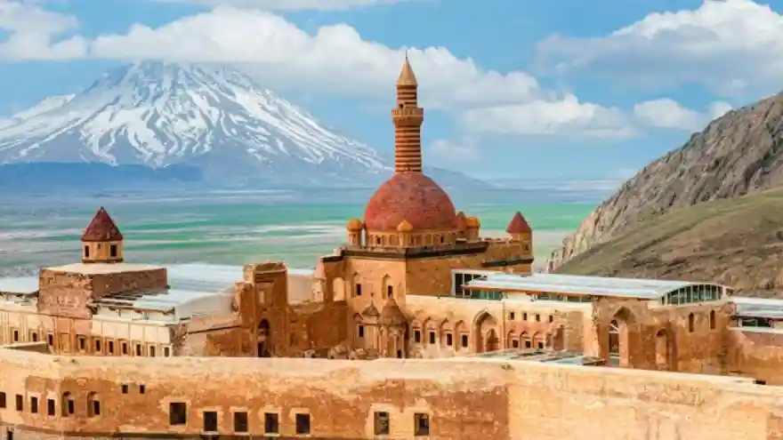 Doğubayazıt’ta Turizm Sektörü Zorda