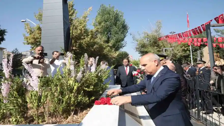 Ağrı’da Zafer Bayramı coşkusu