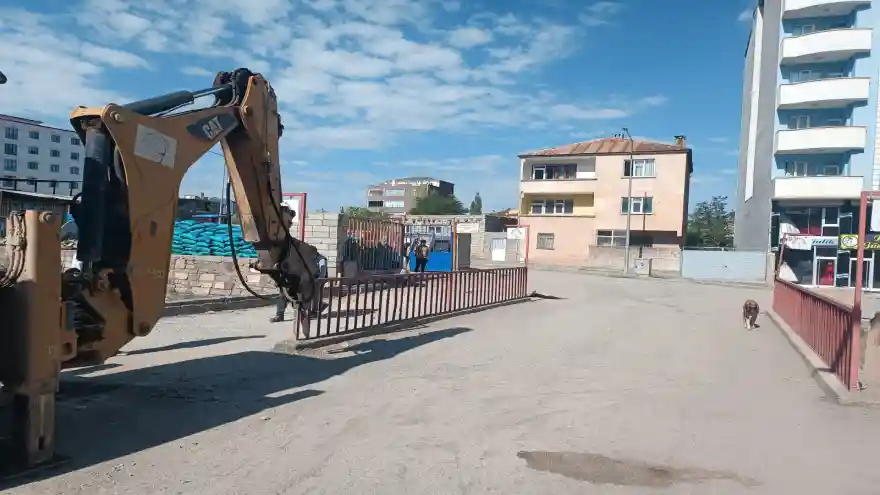 Doğubayazıt Belediyesi Köprü genişletme çalışması yaptı