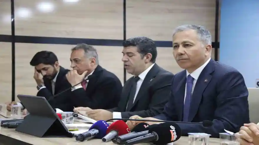 İçişleri Bakanı Yerlikaya Ağrı'da