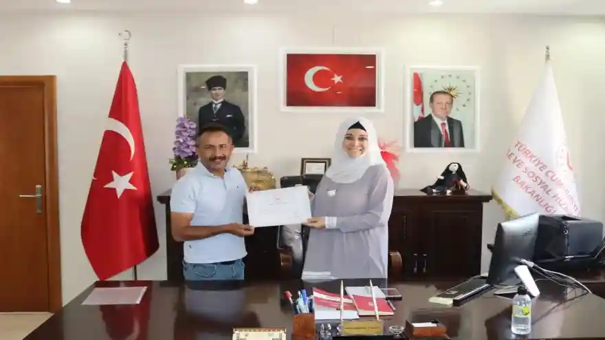 Ağrı’da deprem bölgesinde görev yapan personele teşekkür belgesi