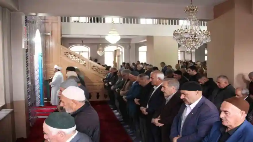 Gazze’de hayatını kaybedenler için Ağrı’da gıyabi cenaze namazı kılındı