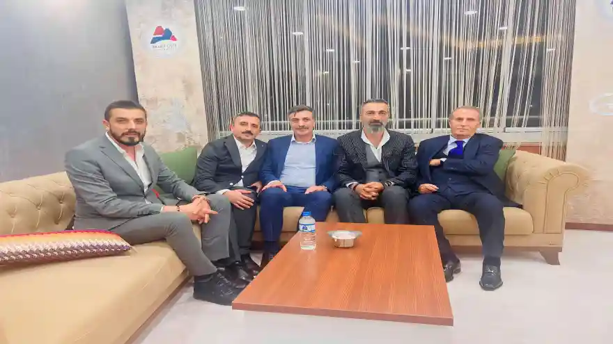 DTSO Başkanı Cemal Can, İş İnsanı İbrahim Çeçen'e Doğubayazıt’ın il olması için destek talebinde bulundu