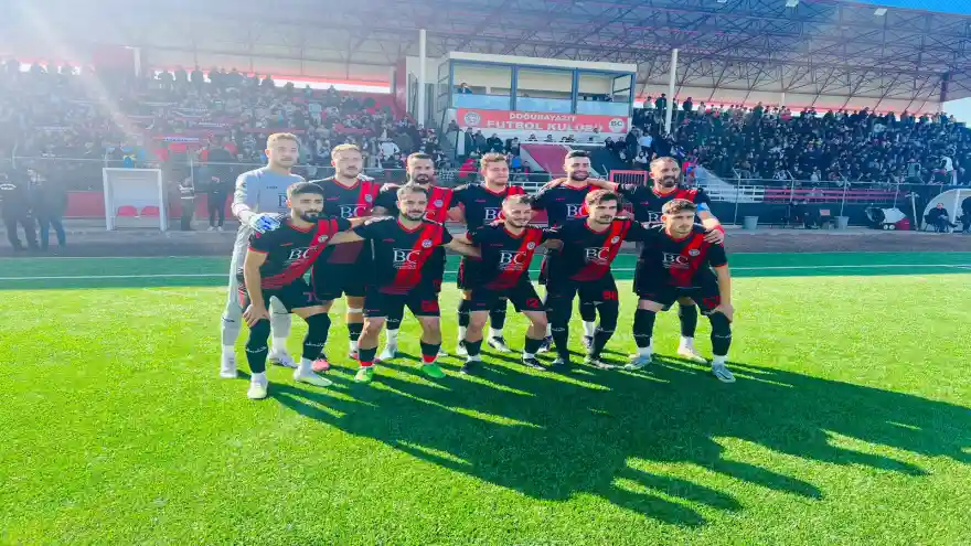 Destansı Zafer, Doğubayazıt FK, Arhavi Spor'u 5-0 Yenerek Şampiyonluğa Emin adımlarla İlerliyor