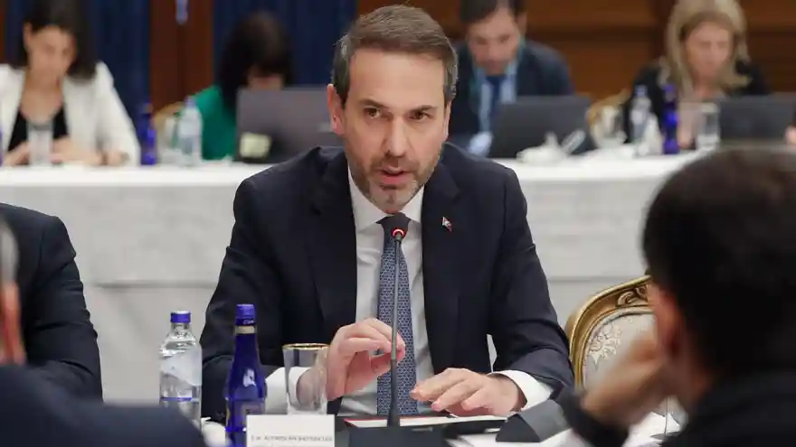 Enerji Bakanı Bayraktar: "Yaz saati uygulaması devam edecek"