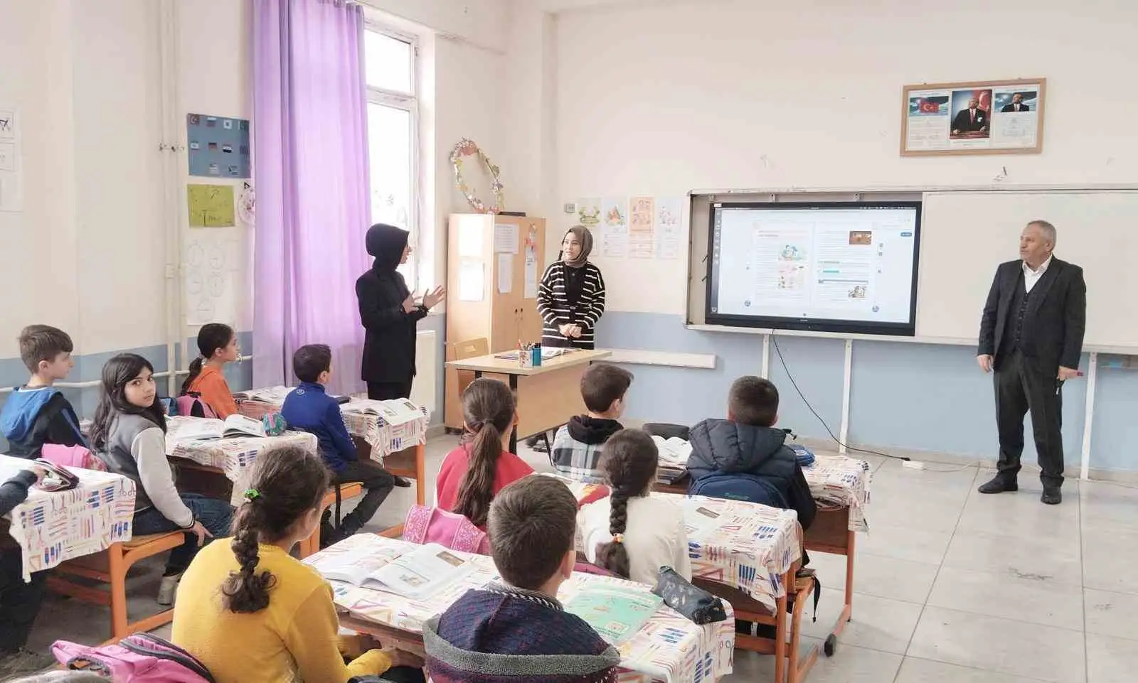 İlçe  Milli Eğitim Müdürü Zeynep Oğuz Çam’dan okul ziyaretleri 